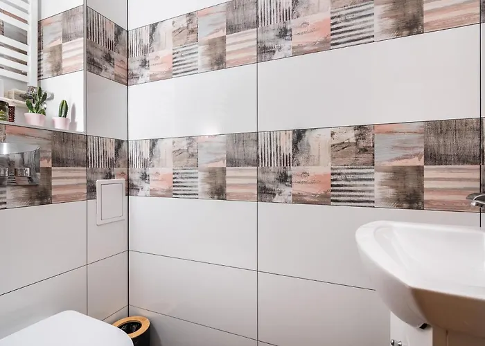 Classy Old Town - By Upstairs Krasków